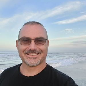 Meet your Posher, Bruce